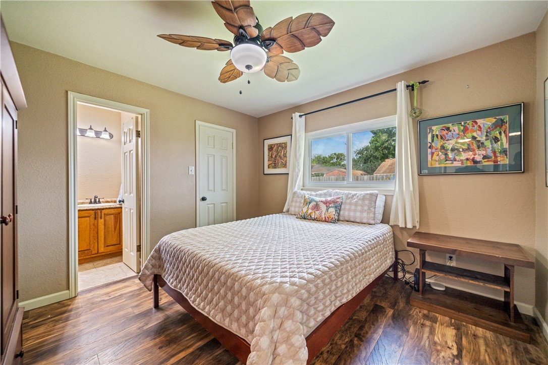 2309 Manitoba Drive Corpus Christi TX 78418