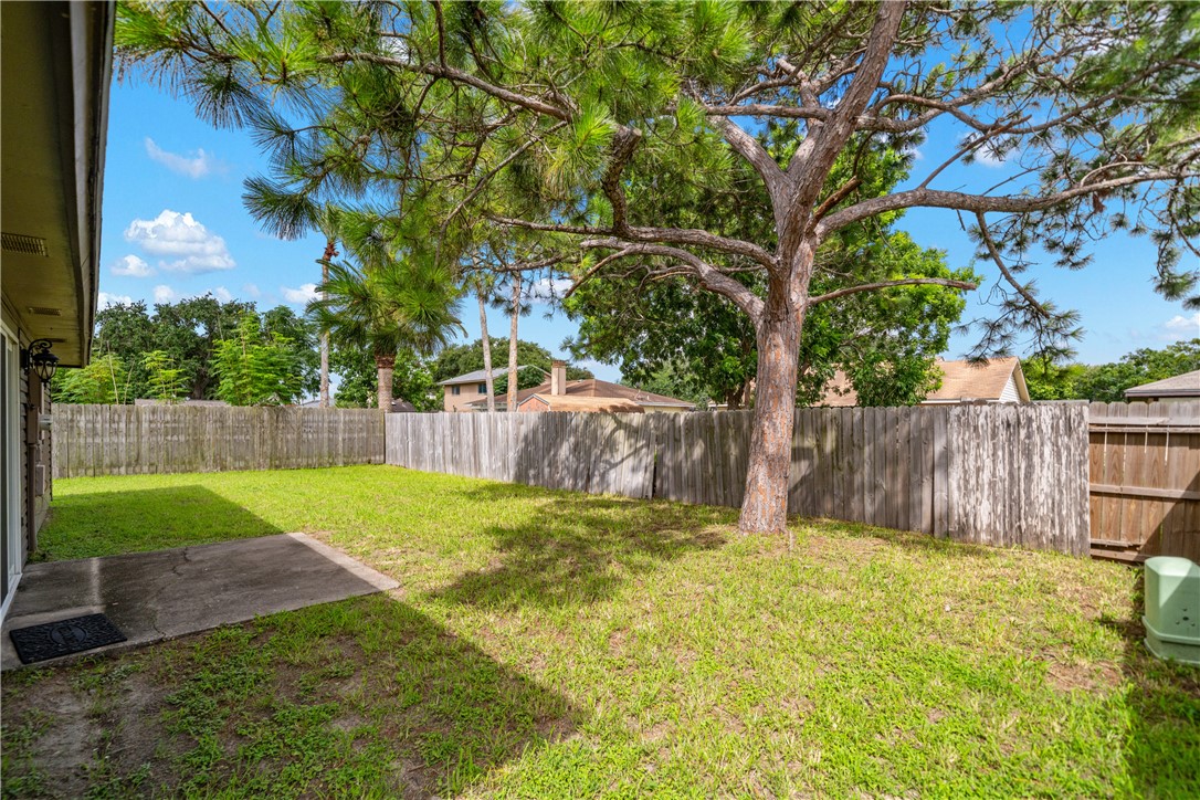 2309 Manitoba Drive Corpus Christi TX 78418