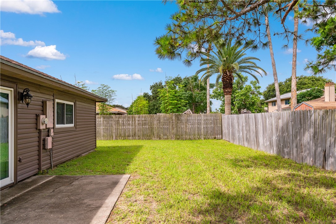 2309 Manitoba Drive Corpus Christi TX 78418