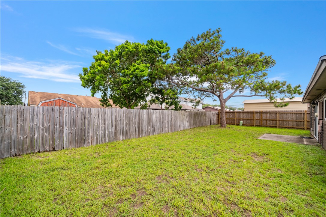 2309 Manitoba Drive Corpus Christi TX 78418