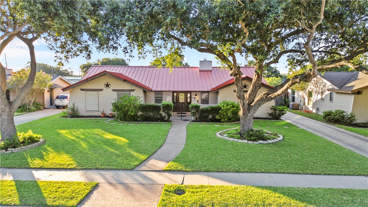922 Herndon Street Corpus Christi TX 78411
