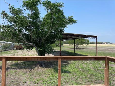710 N Eugenia Street Orange Grove TX 78372