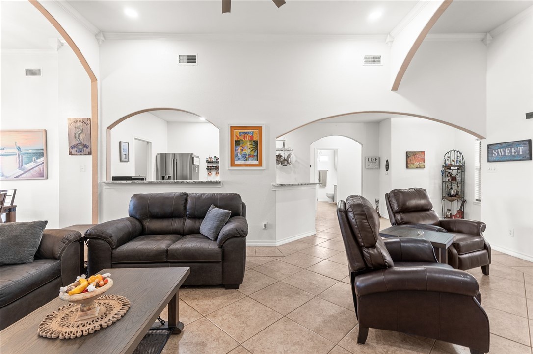 13706 Sea Horse Avenue Corpus Christi TX 78418