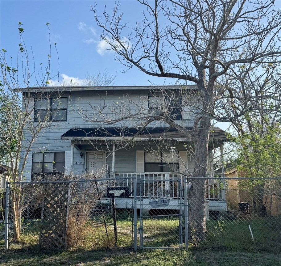432 W Avenue D Robstown TX 78380