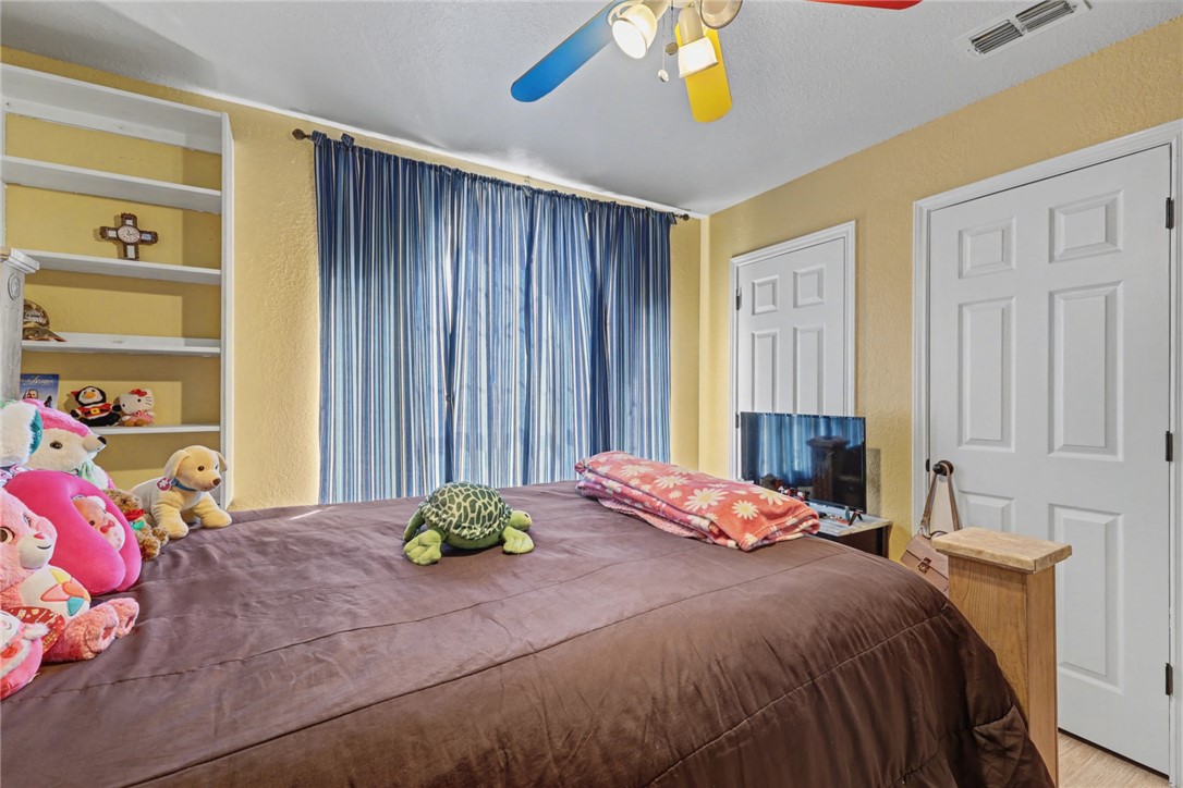 1109 Green Field Drive Corpus Christi TX 78405