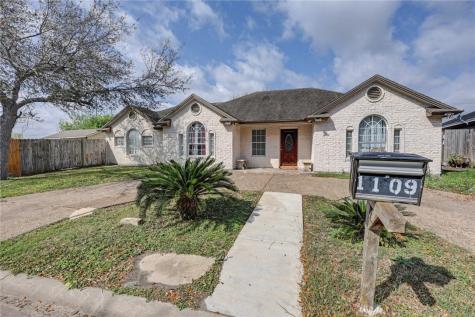 1109 Green Field Drive Corpus Christi TX 78405