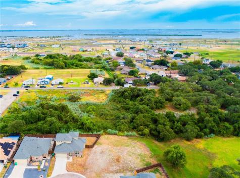 1513 Lisa Ann Drive Aransas Pass TX 78336