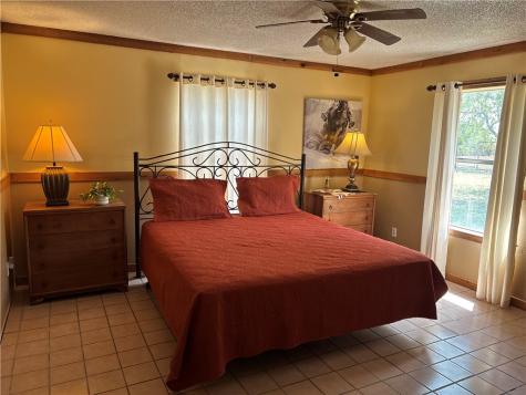 1260 W County Road 303 Orange Grove TX 78372