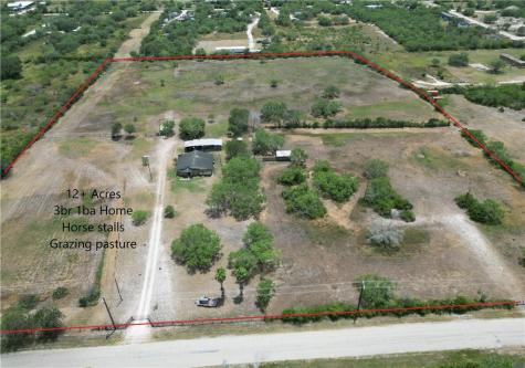 1260 W County Road 303 Orange Grove TX 78372