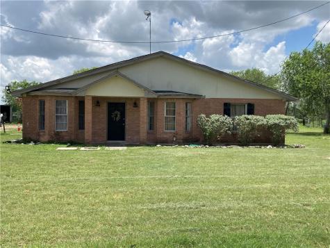 1260 W County Road 303 Orange Grove TX 78372