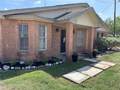 1260 W County Road 303 Orange Grove TX 78372