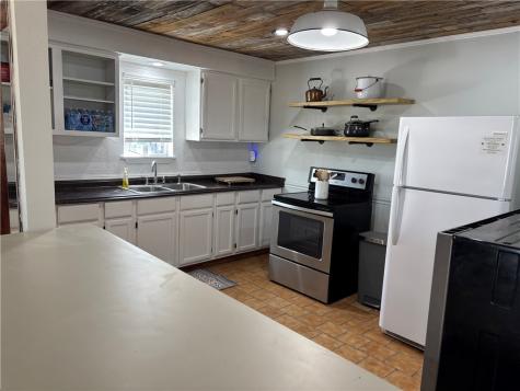 1260 W County Road 303 Orange Grove TX 78372