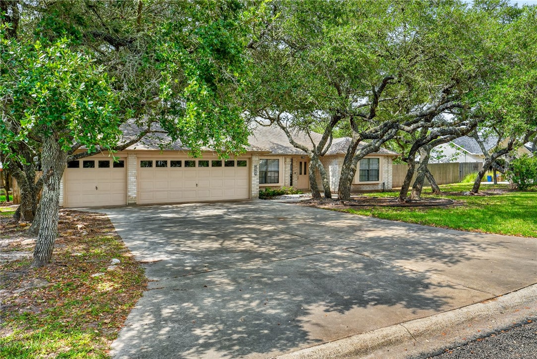 204 Highlands Drive Rockport TX 78382
