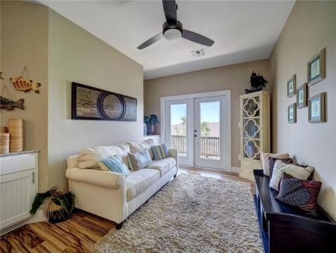 247 W Roberts Avenue 5 Port Aransas TX 78373