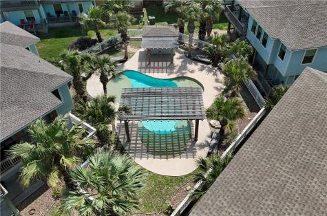 247 W Roberts Avenue 5 Port Aransas TX 78373