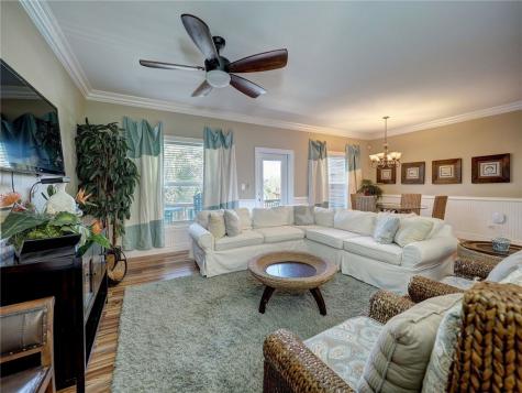 247 W Roberts Avenue 5 Port Aransas TX 78373