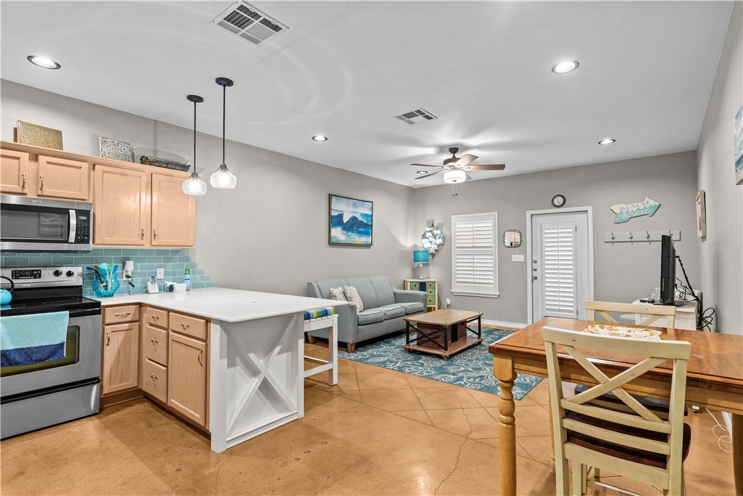 15209 S Padre Island Drive 803 Corpus Christi TX 78418