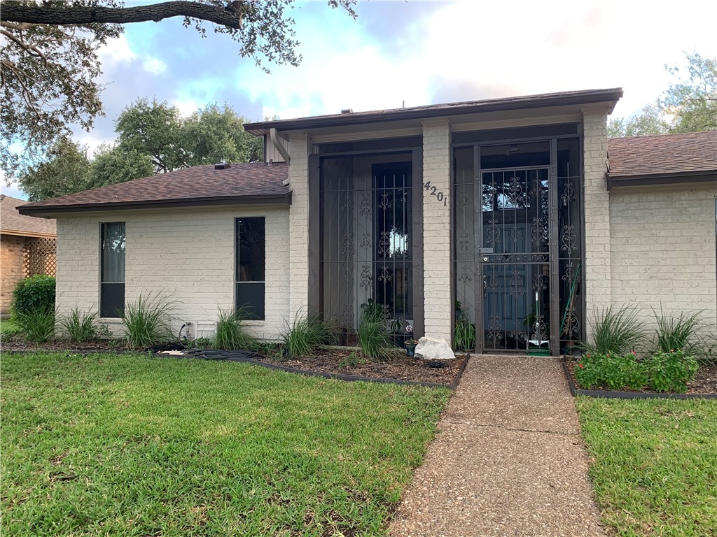 4201 Boros Dr No Corpus Christi TX 78413