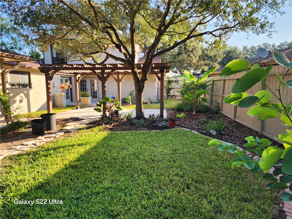 4201 Boros Dr No Corpus Christi TX 78413