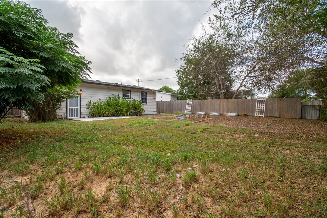 1221 Vance Drive Corpus Christi TX 78412