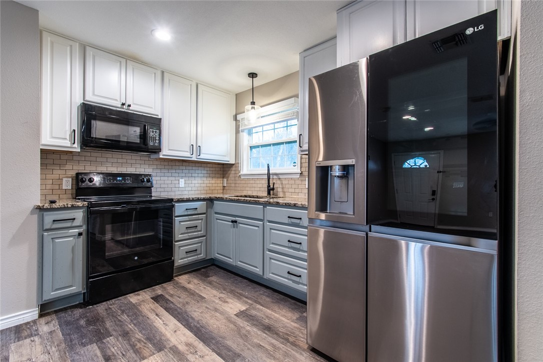1221 Vance Drive Corpus Christi TX 78412