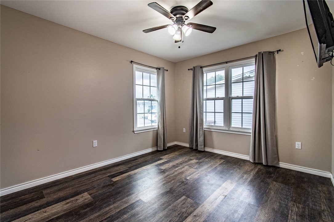 1221 Vance Drive Corpus Christi TX 78412
