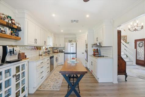 857 Cliff Drive Portland TX 78374