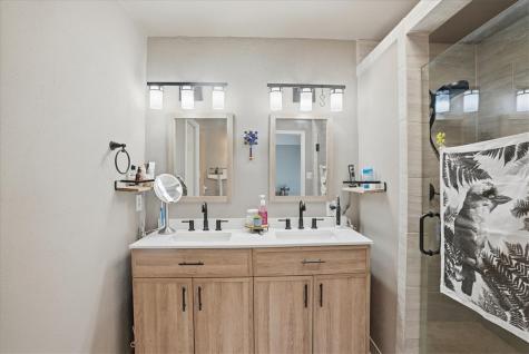 857 Cliff Drive Portland TX 78374