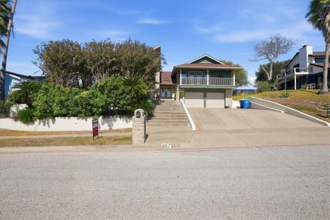 857 Cliff Drive Portland TX 78374