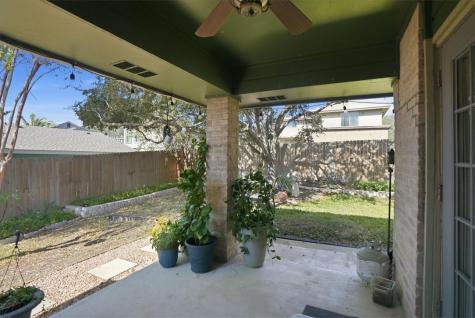 857 Cliff Drive Portland TX 78374