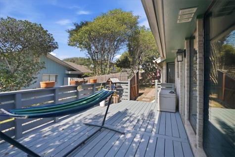 857 Cliff Drive Portland TX 78374