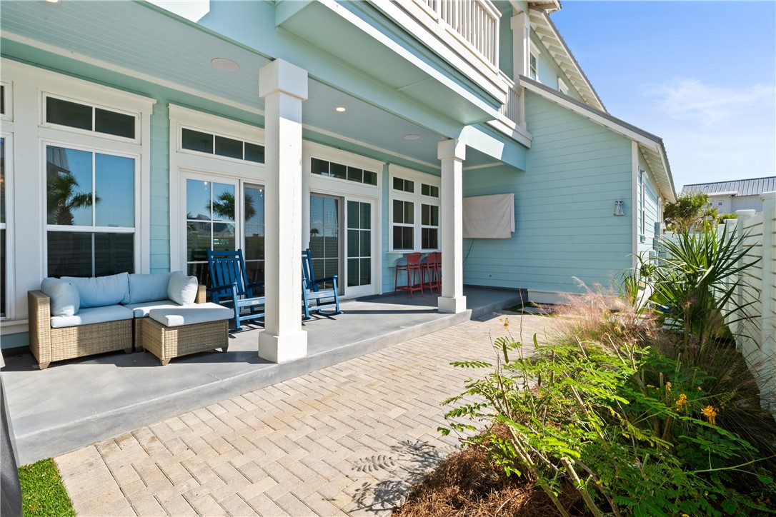 724 Sunset Avenue Port Aransas TX 78373