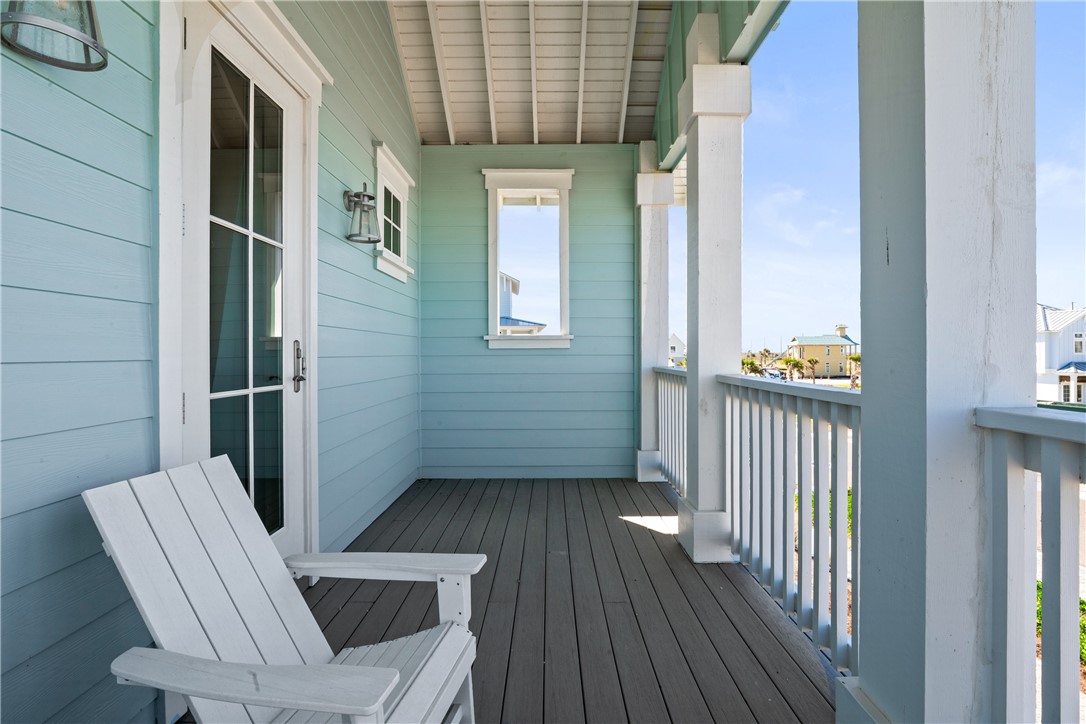 724 Sunset Avenue Port Aransas TX 78373