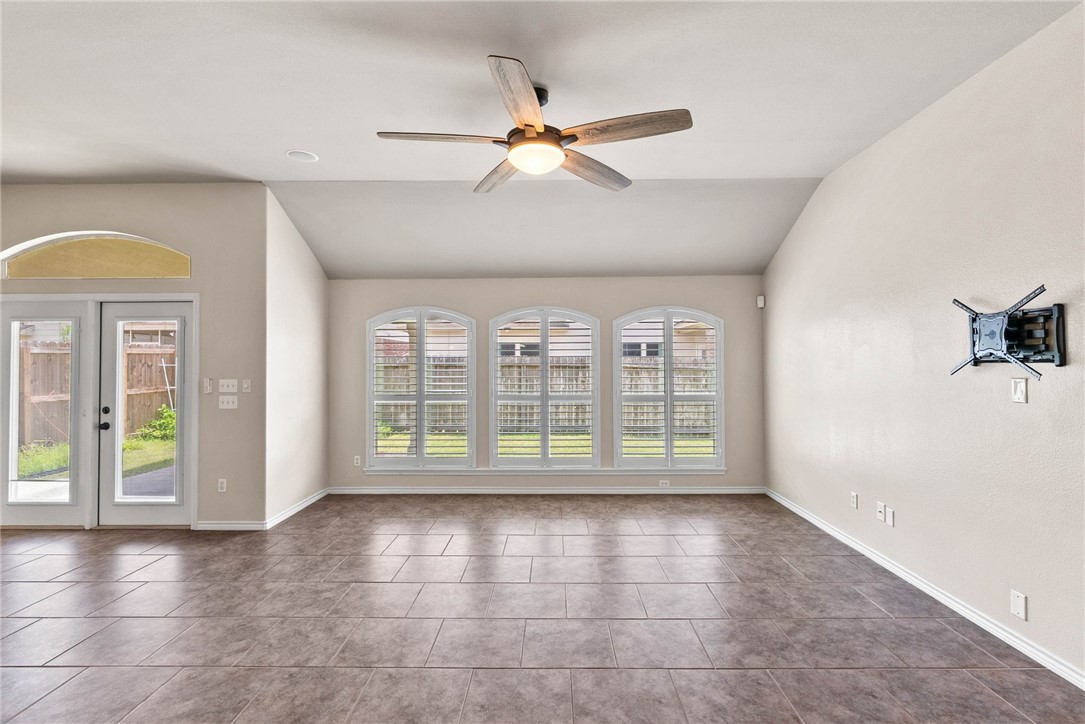 7534 Cannes Drive Corpus Christi TX 78414