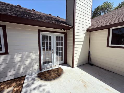 1402 S Saunders Street Aransas Pass TX 78336