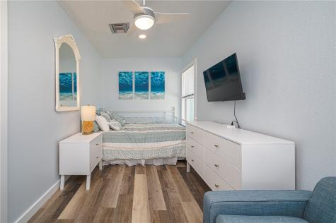 1604 Victoria Avenue Rockport TX 78382