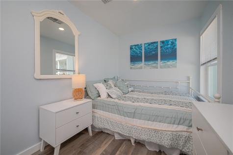 1604 Victoria Avenue Rockport TX 78382