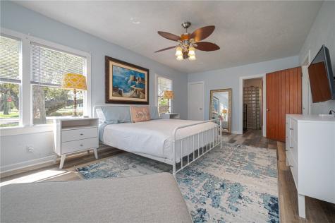 1604 Victoria Avenue Rockport TX 78382