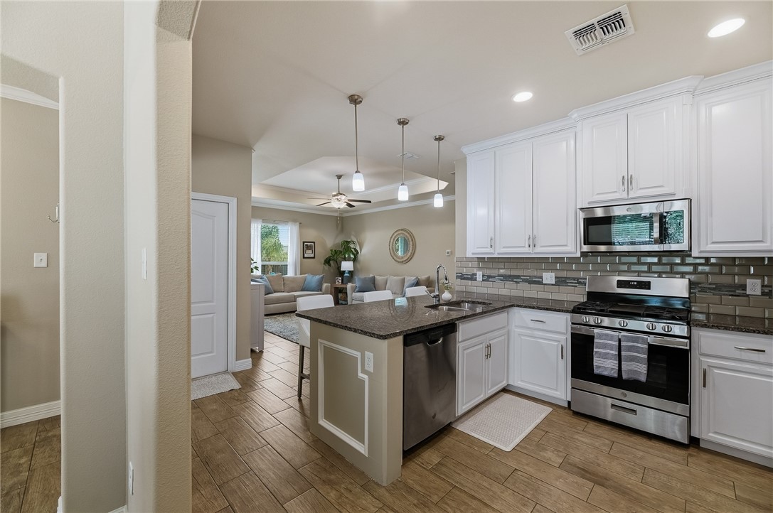 2130 Covina Court Corpus Christi TX 78414