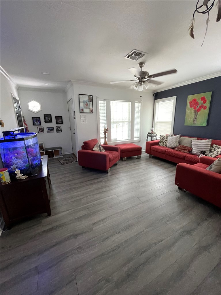 1314 Devon Drive Corpus Christi TX 78415