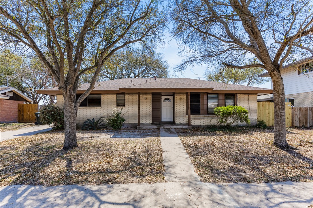4705 Donegal Drive Corpus Christi TX 78413