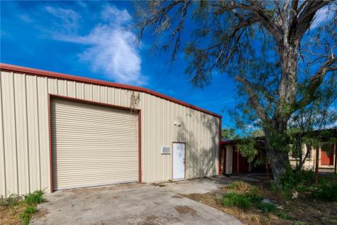 3867 Highway 59 George West TX 78022