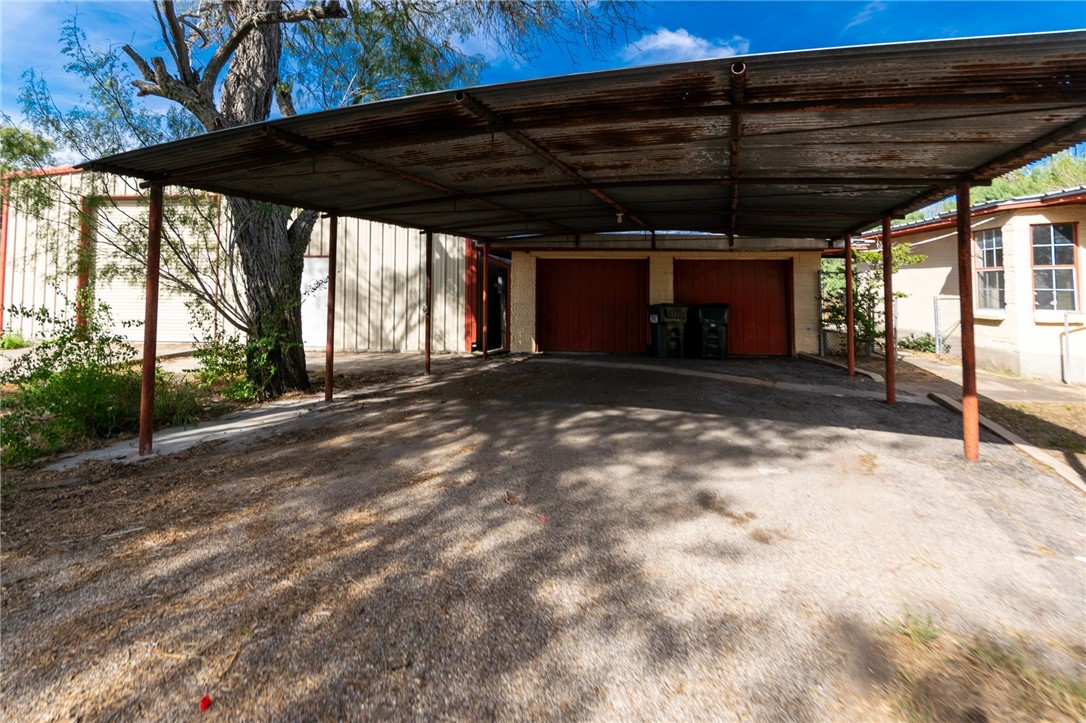 3867 Highway 59 George West TX 78022