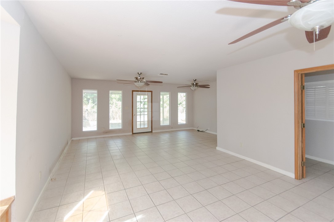 3867 Highway 59 George West TX 78022