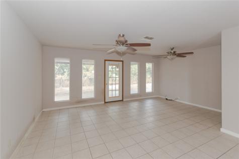 3867 Highway 59 George West TX 78022