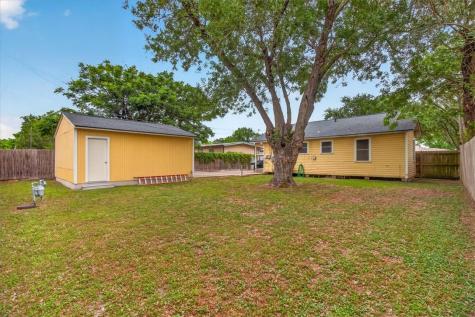 4721 Alice Street Corpus Christi TX 78411