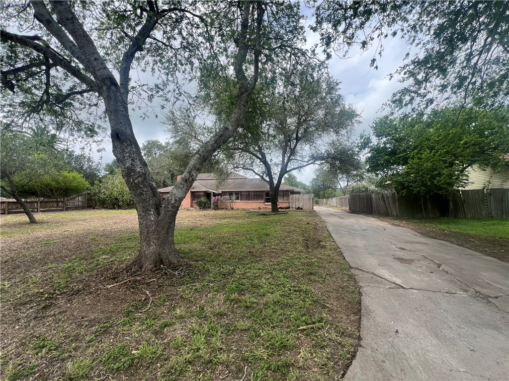 6042 Ebonwood Drive Corpus Christi TX 78412