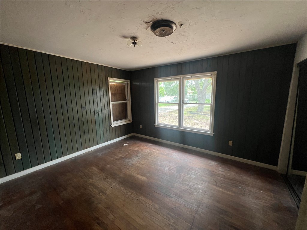 6042 Ebonwood Drive Corpus Christi TX 78412