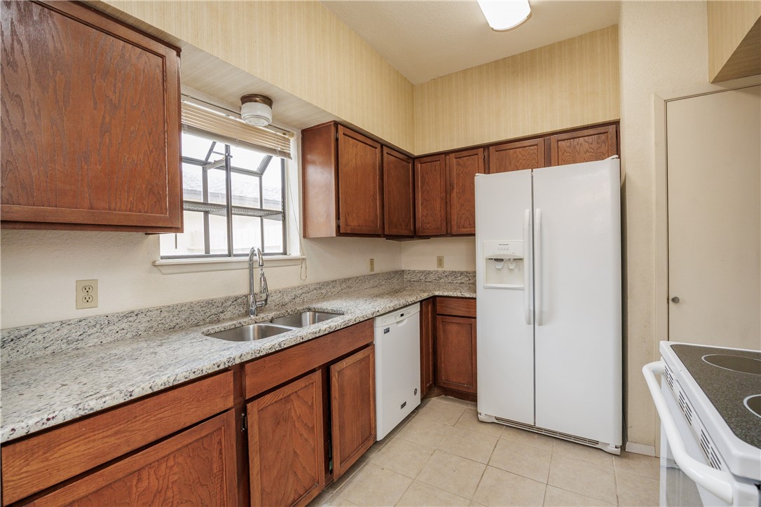 2809 Saint Joseph St A Corpus Christi TX 78418