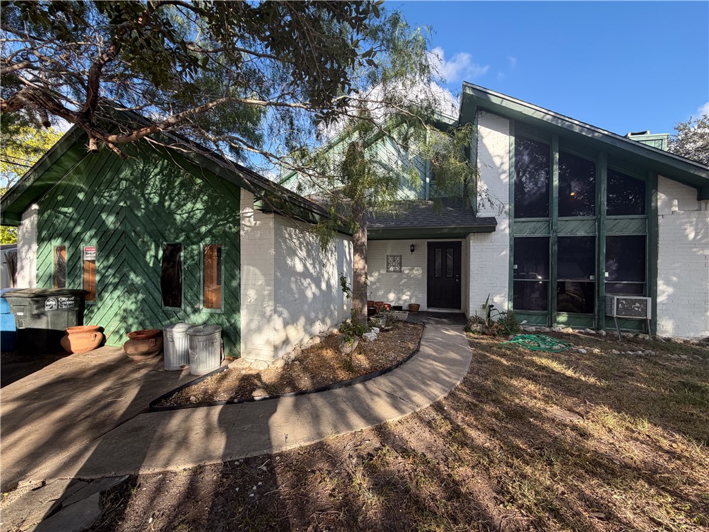 6002 Deer Creek Drive Corpus Christi TX 78415